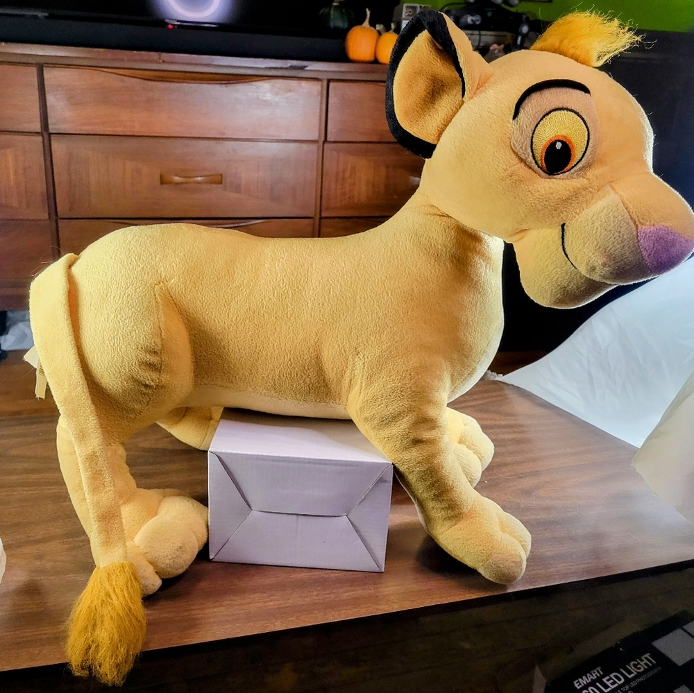 Disney Store Simba The Lion King Soft Plush Pillow Hasbro Toy 2002 Large 18"